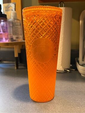 Starbucks Yellow Diamond-Pattern Tumbler